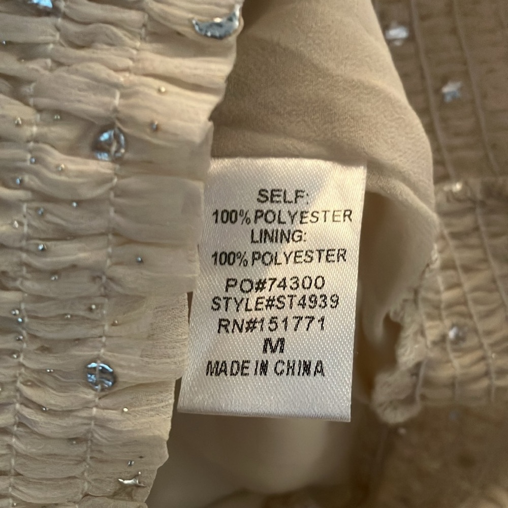 Le Lis M Cream Sheer Faux Wrap Blouse Celestial Stars Moons Galaxy Starry Night - Picture 4 of 5